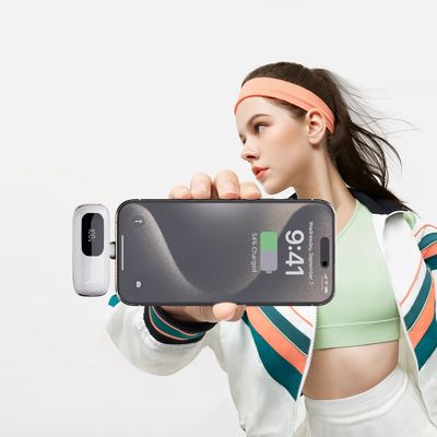 Хорошая цена. ABS Пластмассовый специально изготовленный Power Bank Tail Plug 4500mAh онлайн